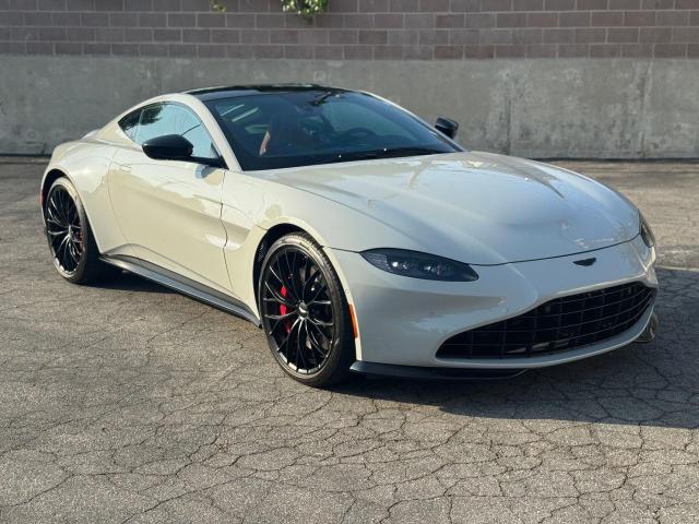 ASTON MARTIN VANTAGE