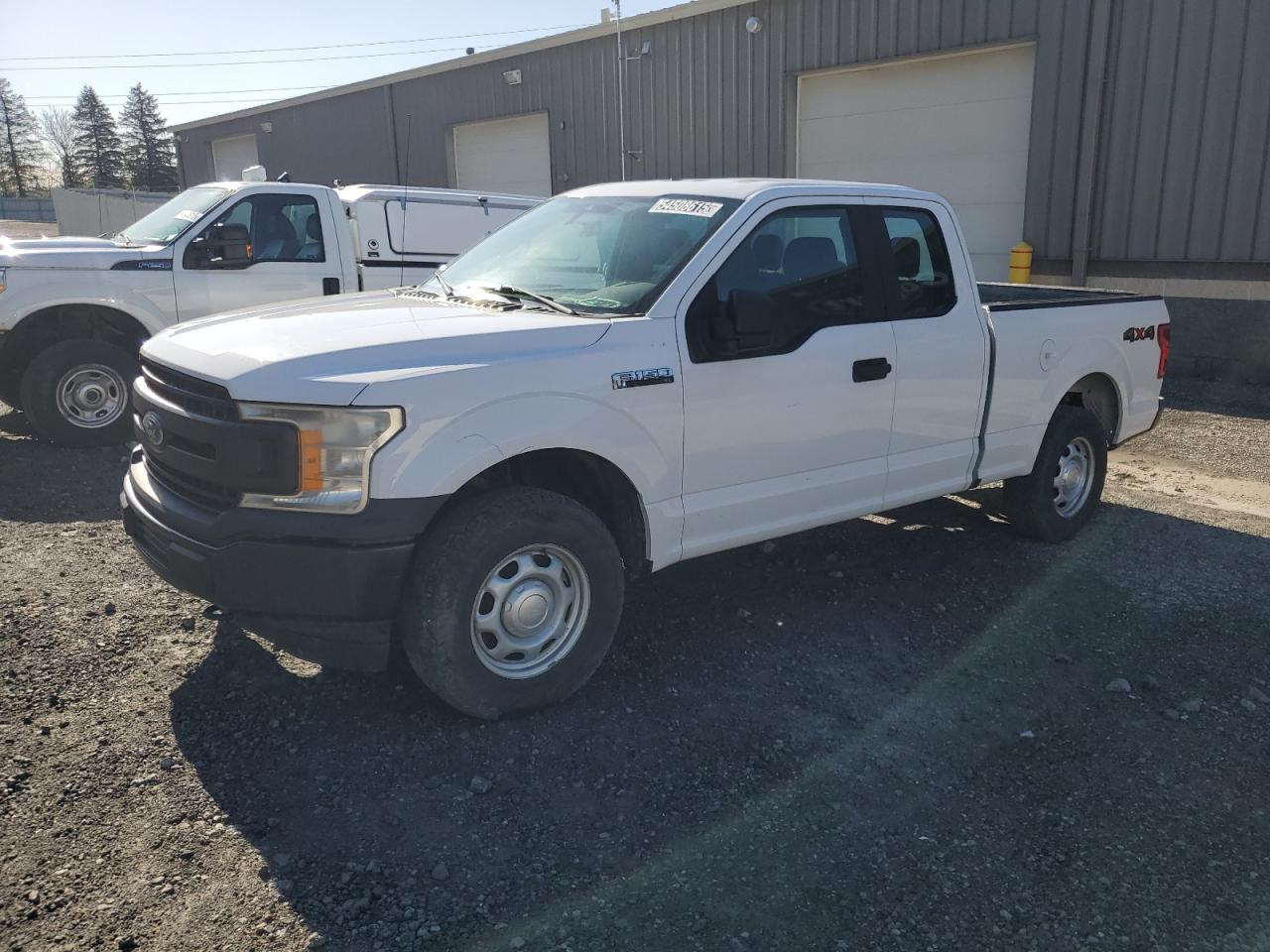 FORD F-150 SUPER CAB