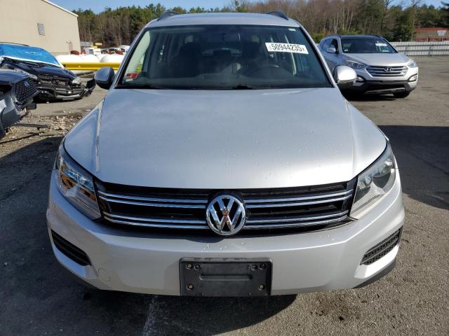 2017 VOLKSWAGEN TIGUAN S WVGBV7AX0HK053081