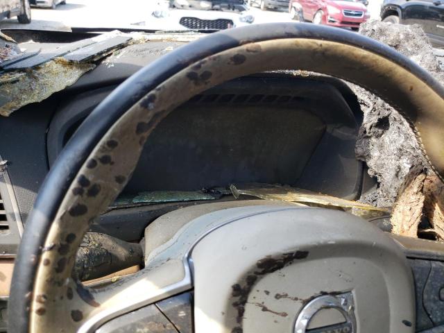 2021 VOLVO XC90 T6 MO YV4A221K5M1767687