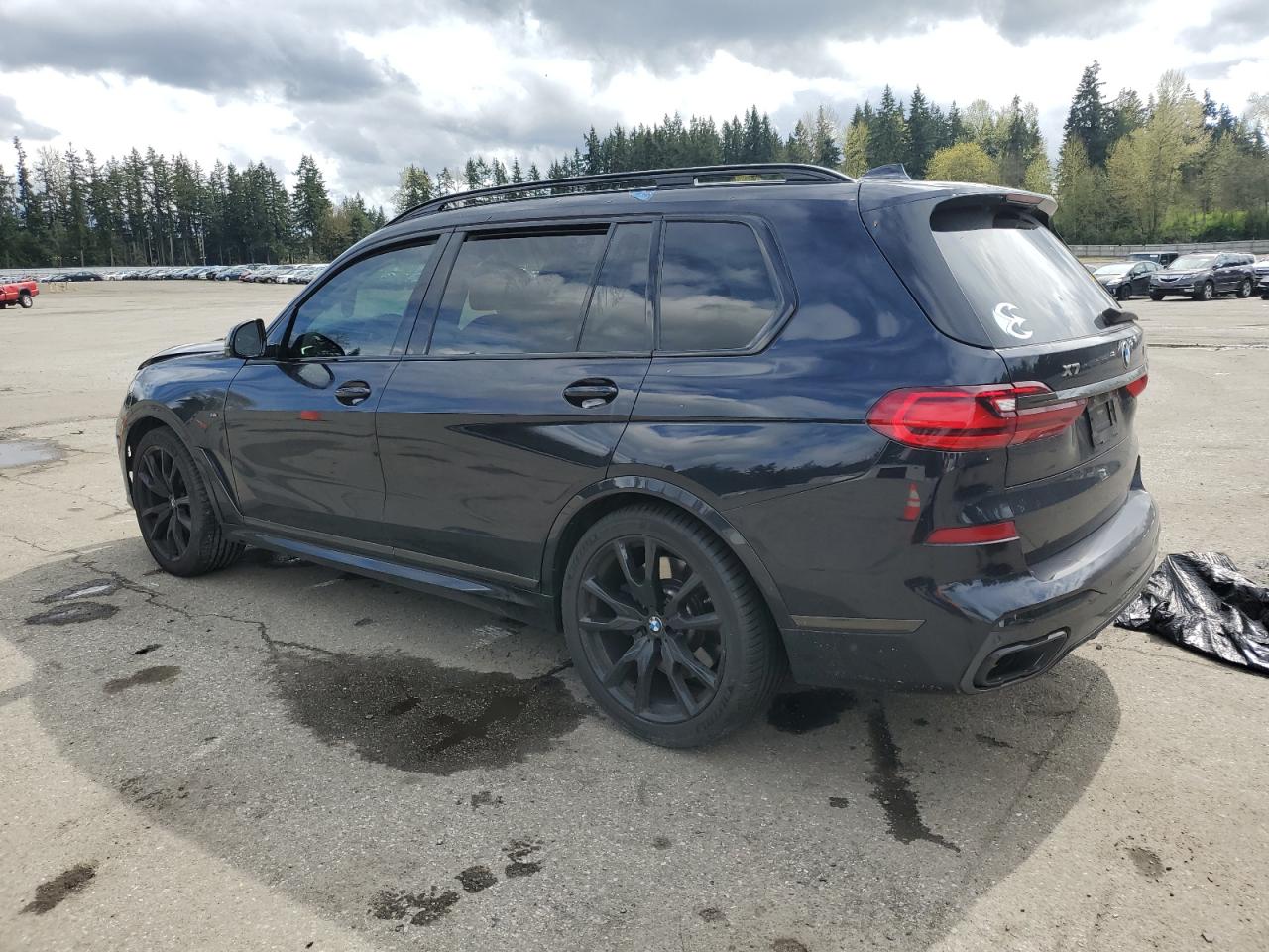 BMW X7 M50I