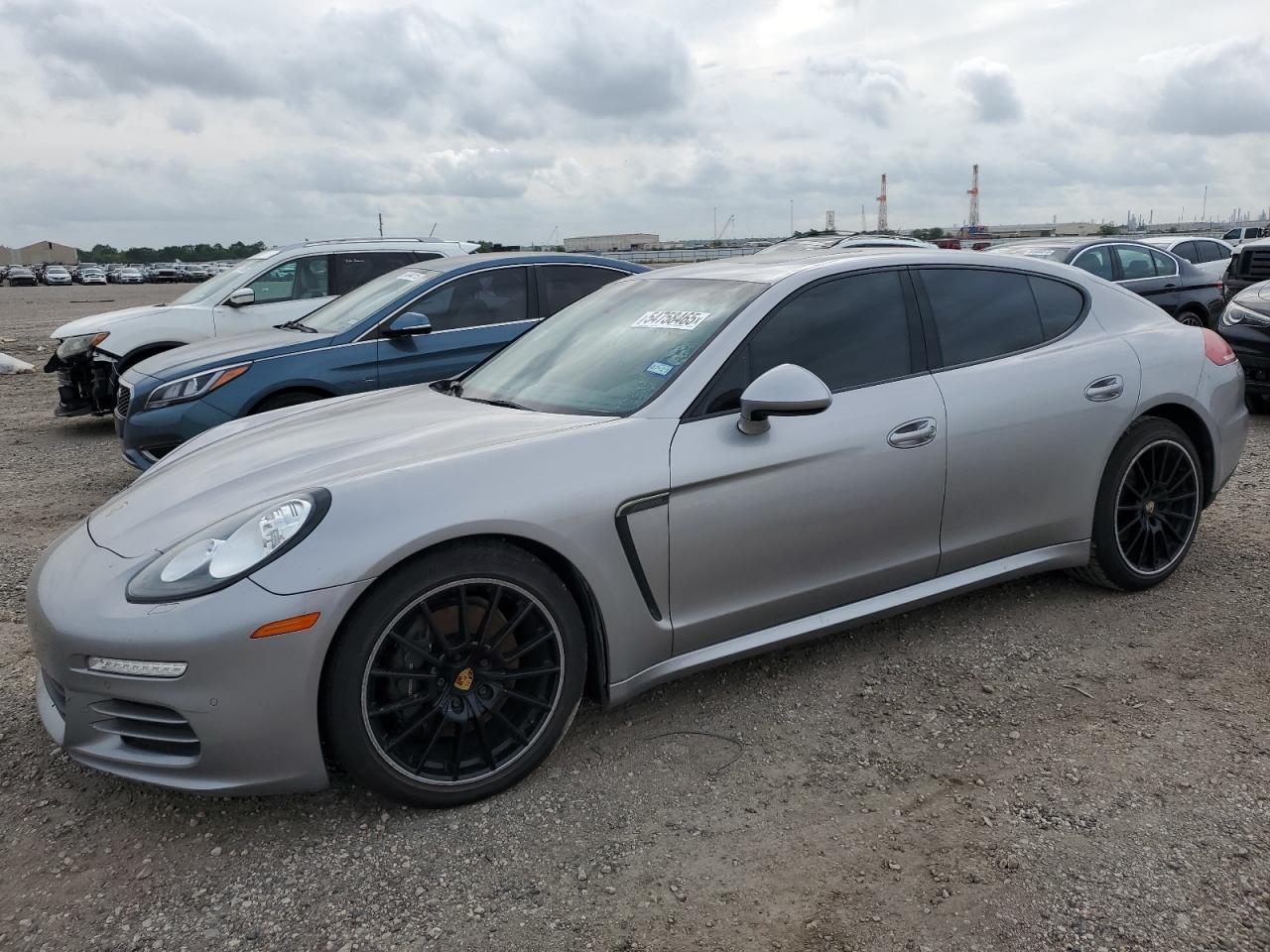 PORSCHE PANAMERA 2