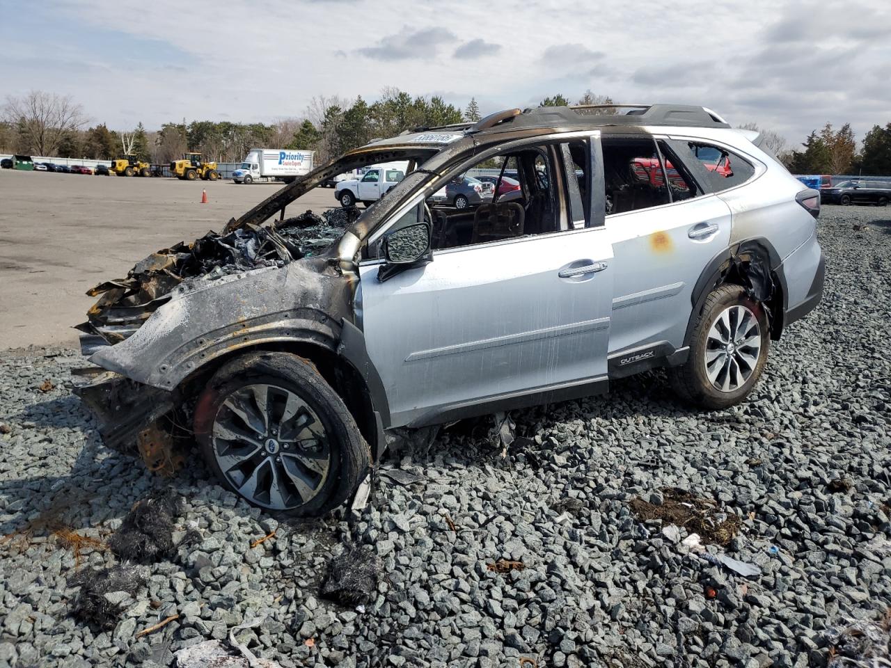 SUBARU OUTBACK TOURING