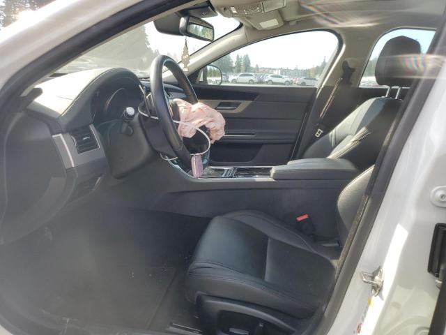 2016 JAGUAR XF PREMIUM SAJBJ4BV2GCY24002