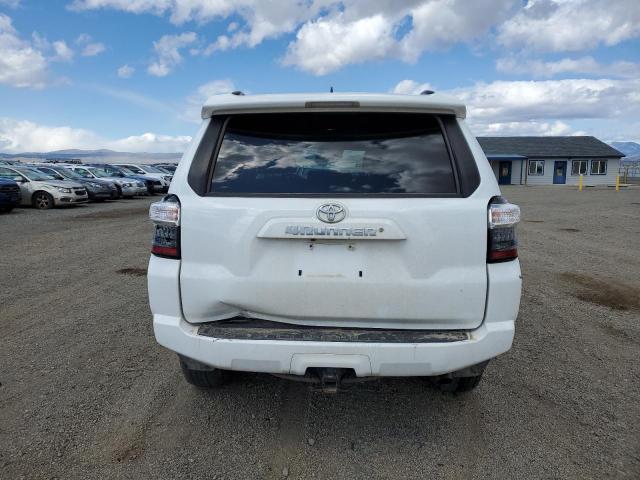 2021 TOYOTA 4RUNNER SR - JTEMU5JR0M5876409