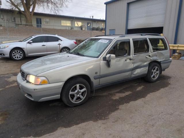 VOLVO V70 XC
