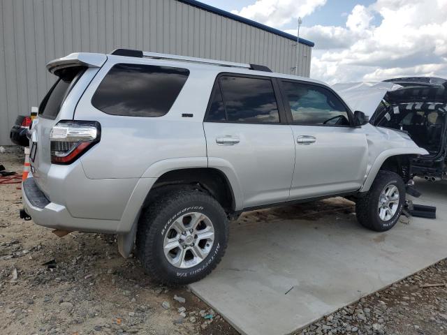 Vin: jtebu5jr5k5668613, lot: 51240615, toyota 4runner sr5 20193