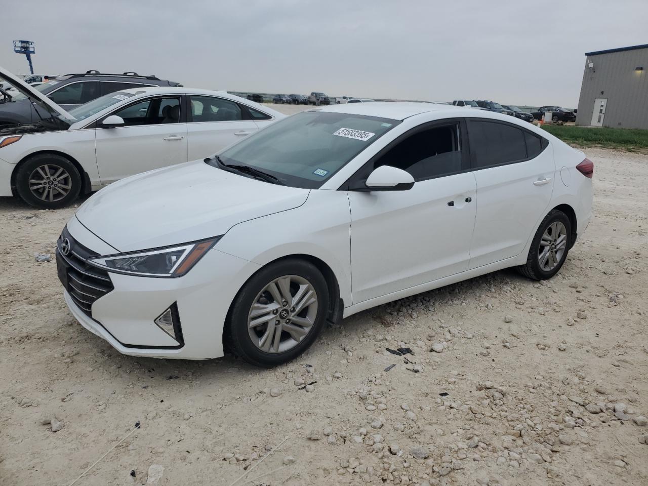 HYUNDAI ELANTRA SEL