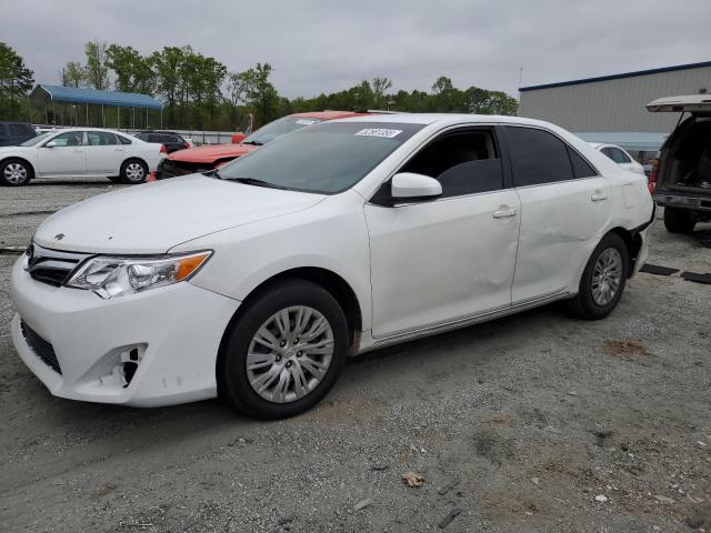 TOYOTA CAMRY BASE