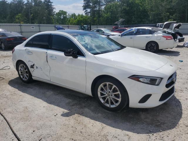 Vin: wdd3g4eb9kw000854, lot: 54607625, mercedes-benz a-class 220 20194
