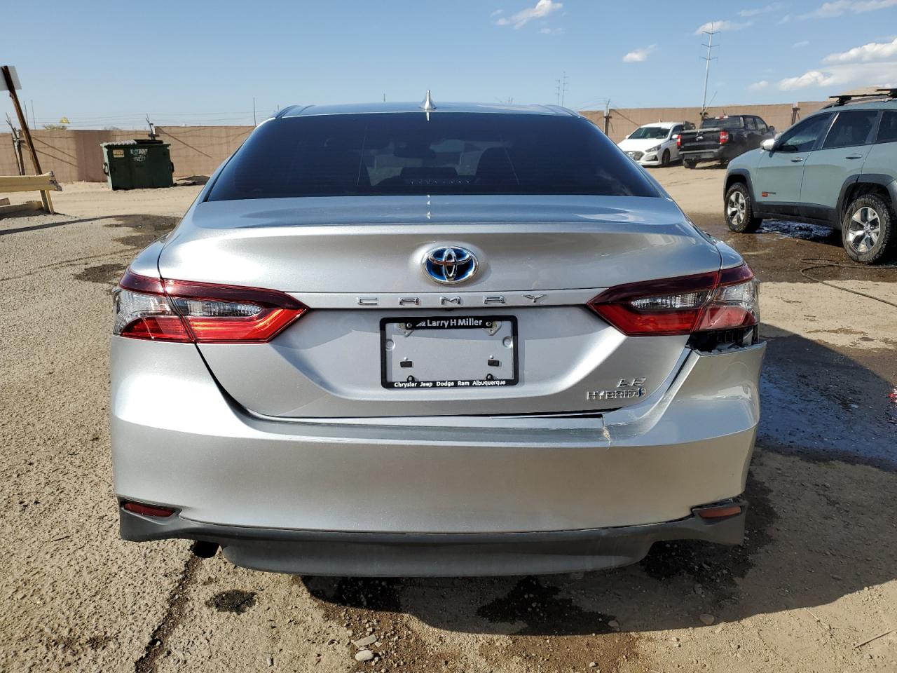 TOYOTA CAMRY LE