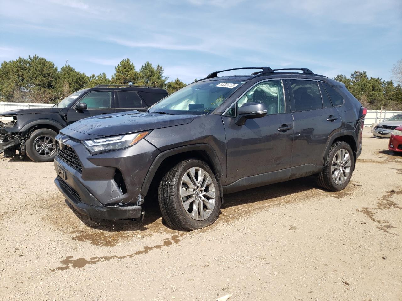 TOYOTA RAV4 XLE PREMIUM