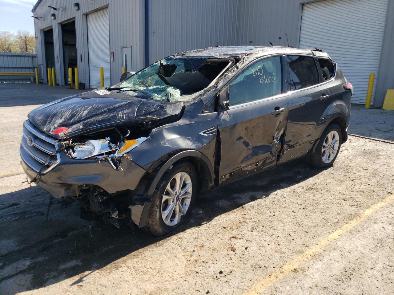 FORD ESCAPE SE