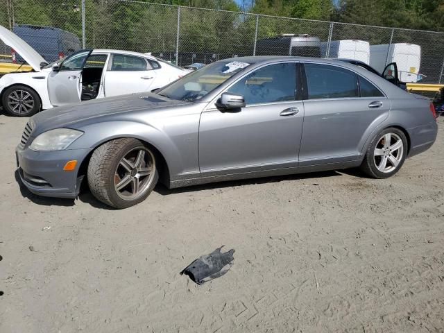 MERCEDES-BENZ S 550 4MAT