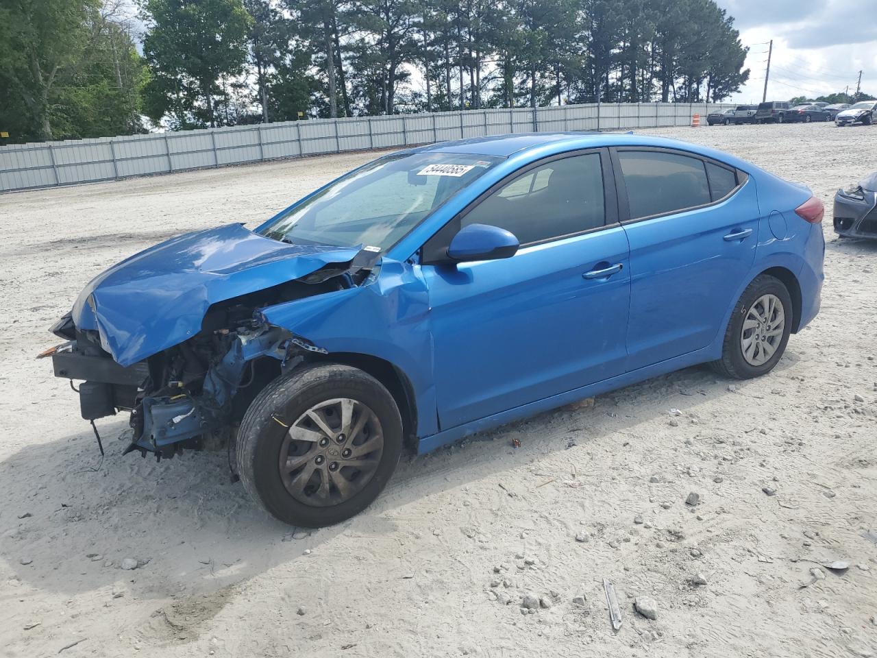 HYUNDAI ELANTRA SE