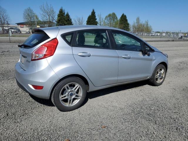 Vin: 3fadp4ej1jm147731, lot: 52811255, ford fiesta se 20183