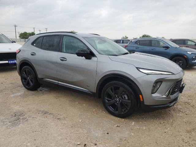 Vin: lrbfzpe43rd068978, lot: 53402315, buick envision essence 20244