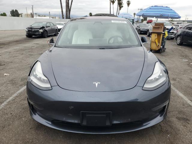 2018 TESLA MODEL 3 - 5YJ3E1EB8JF085672