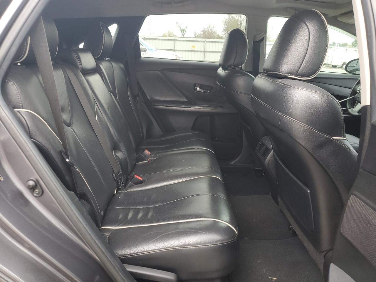 Toyota Venza le 2015