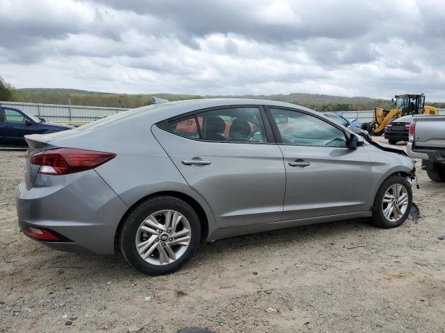 2019 HYUNDAI ELANTRA SE - KMHD84LF7KU779759