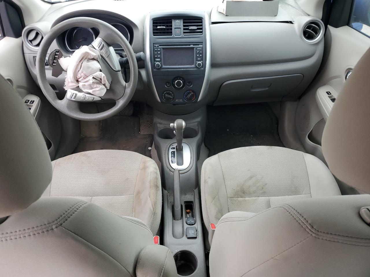 NISSAN VERSA S