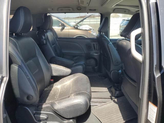 2019 TOYOTA SIENNA SE 5TDXZ3DCXKS019410