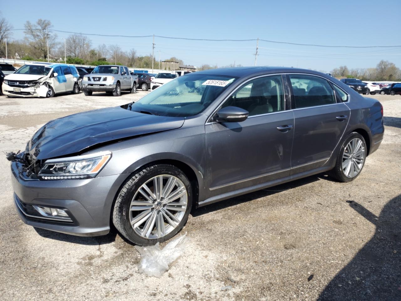 VOLKSWAGEN PASSAT SE