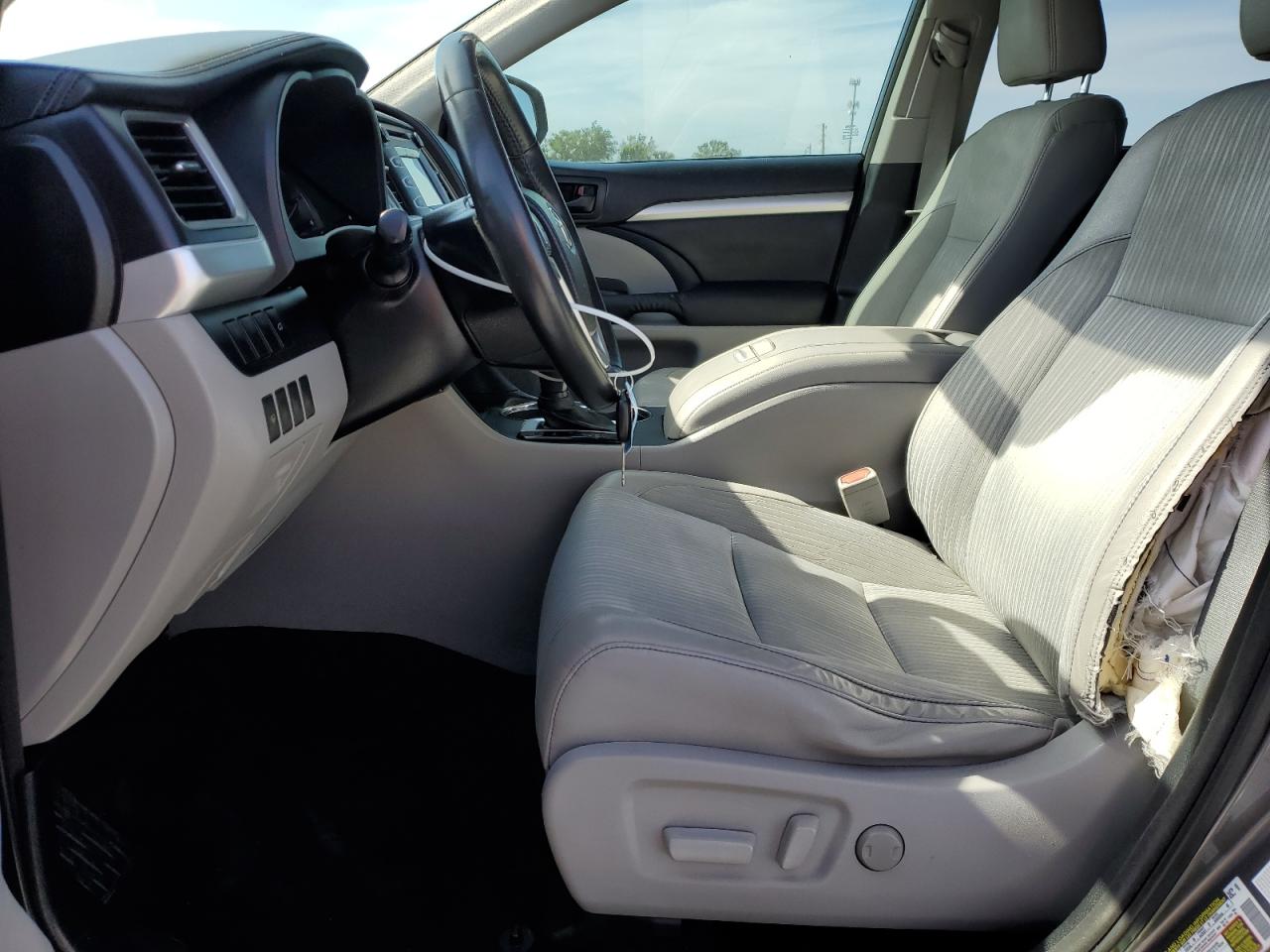 Toyota Highlander 2015