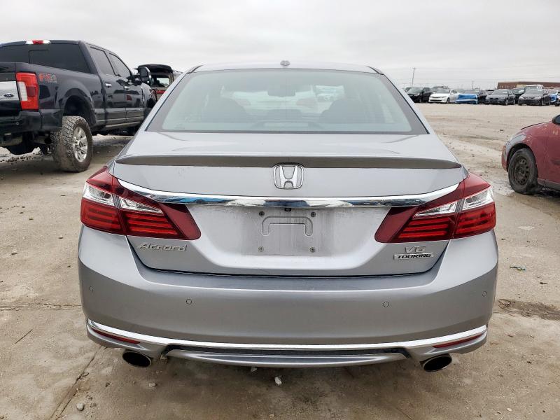 2017 HONDA ACCORD TOU - 1HGCR3F94HA019104