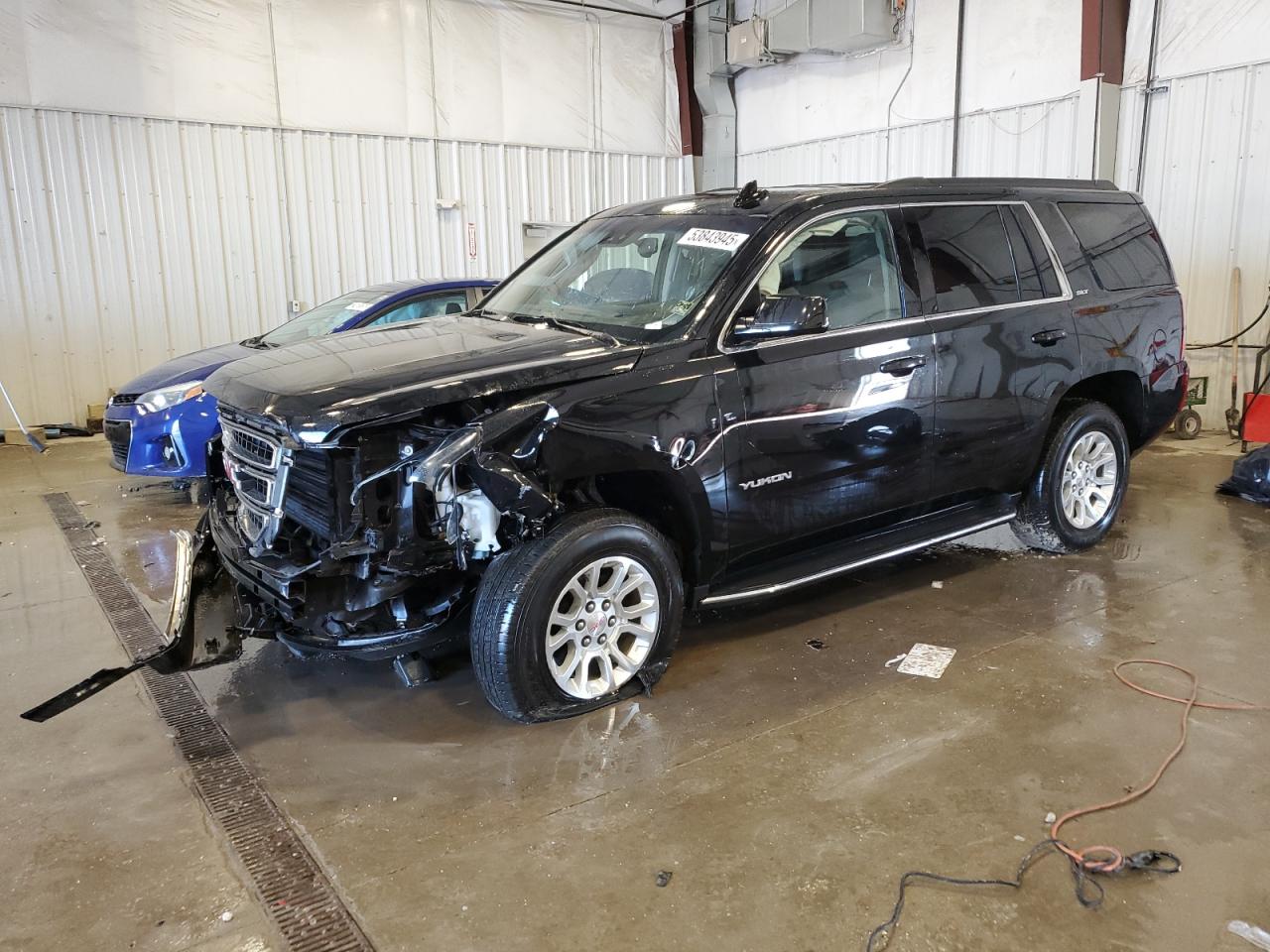 GMC YUKON SLT