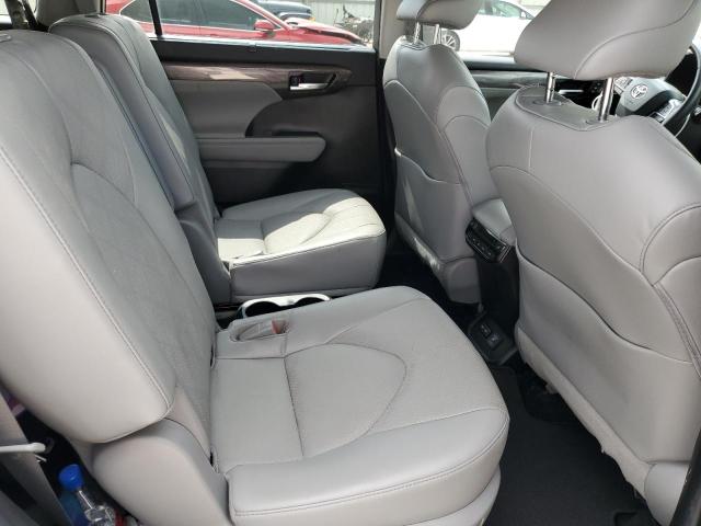 2022 TOYOTA HIGHLANDER - 5TDFARAH6NS014599