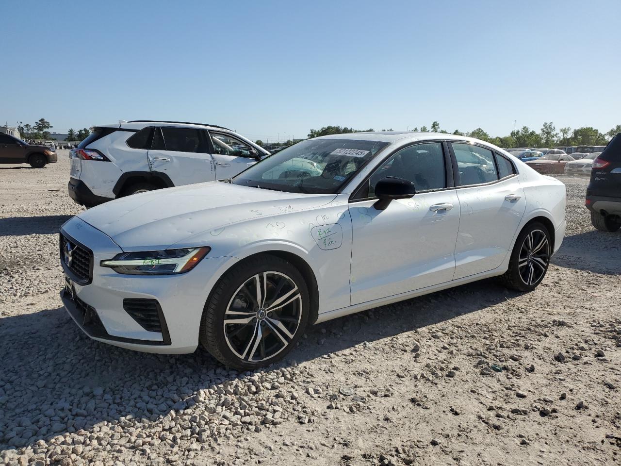 VOLVO S60 T8 RECHARGE R-DESIGN