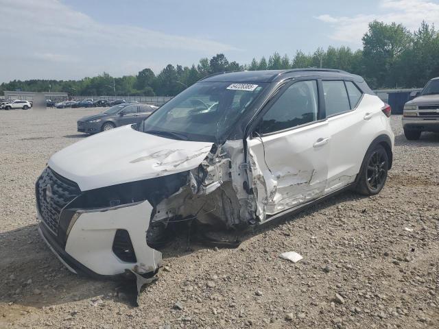 NISSAN KICKS SR