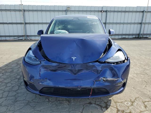 2025 TESLA MODEL Y 7SAYGAEE0SF284259