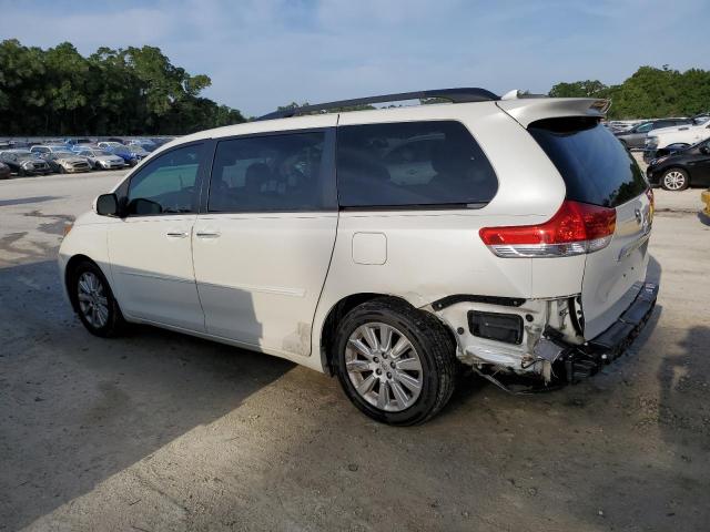 TOYOTA SIENNA XLE 2013 white  gas 5TDYK3DC6DS402661 photo #3