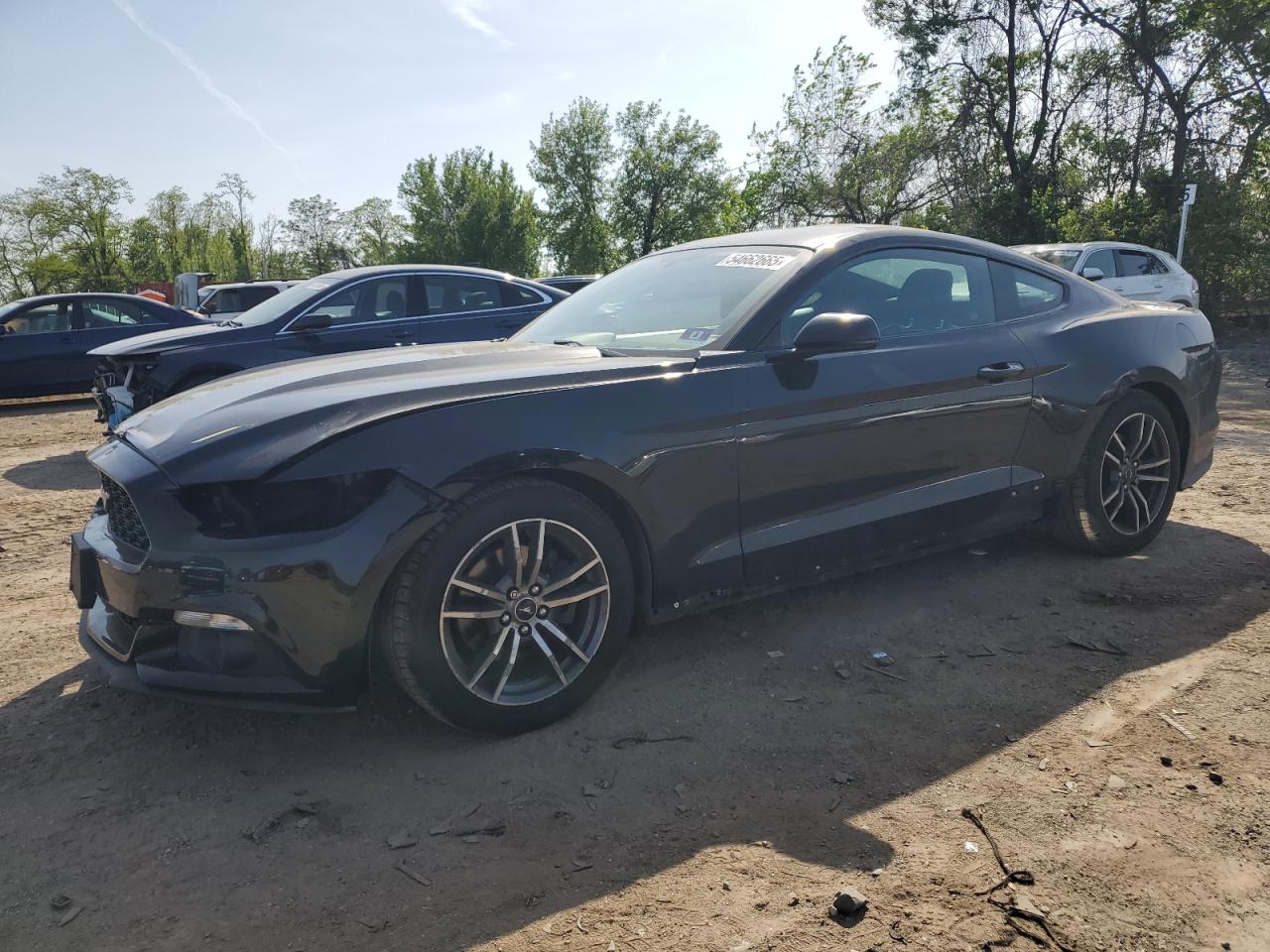 FORD MUSTANG