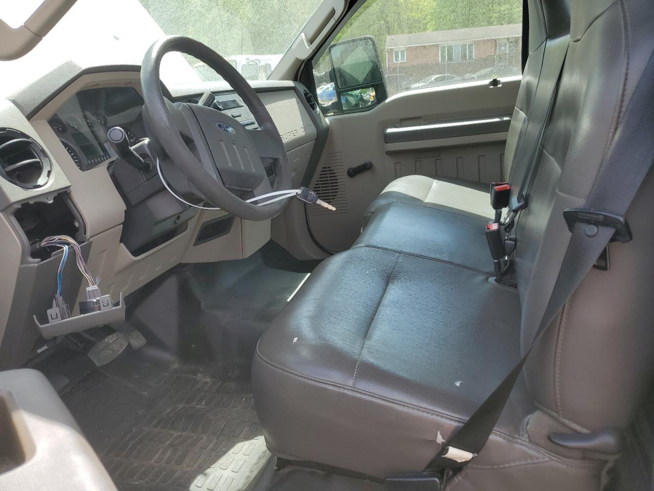 FORD F-250 SUPER DUTY