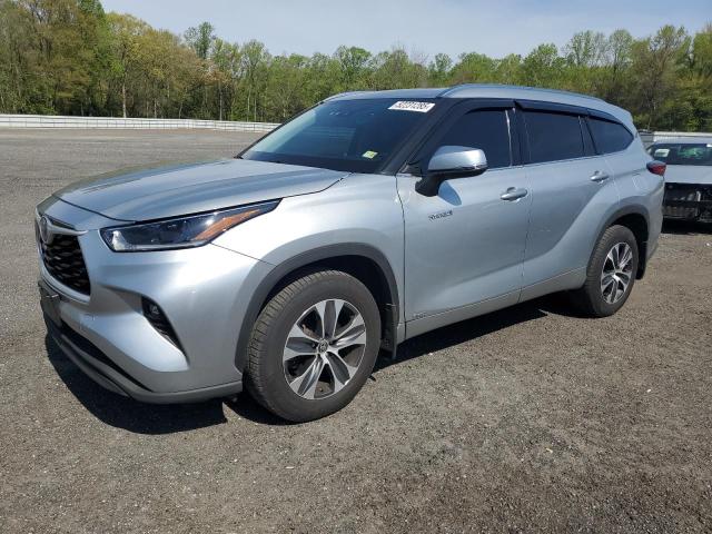 TOYOTA HIGHLANDER
