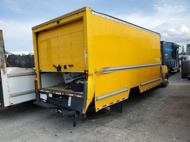 GMC SAVANA CUT 2022 yellow  gas 7GZ37TC76NN002299 photo #4