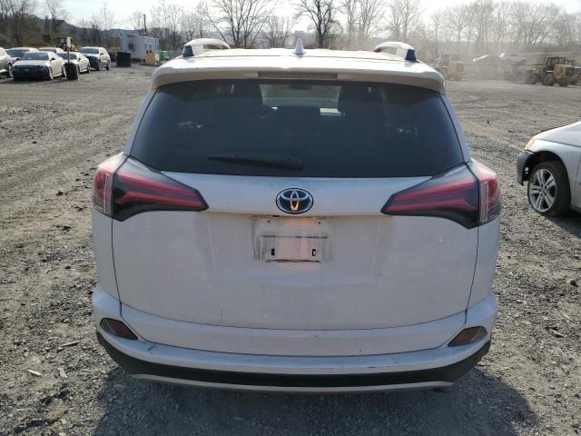 2018 TOYOTA RAV4 HV LE JTMRJREV4JD219518