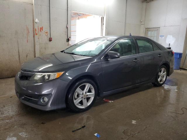 TOYOTA CAMRY BASE