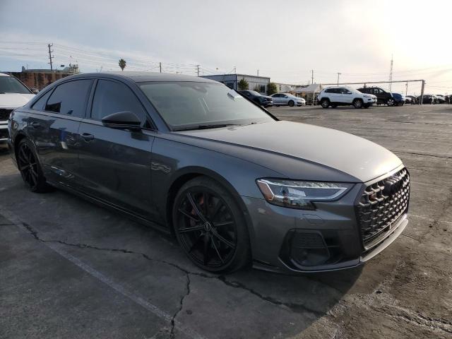 2022 AUDI S8 WAULSAF80NN001652