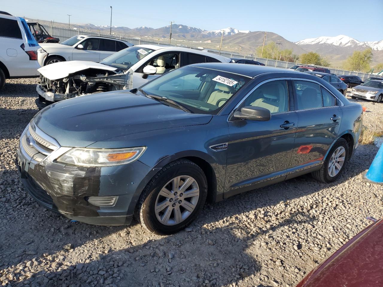 FORD TAURUS SE