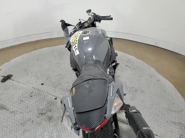 2025 SUZUKI GSX-R600 JS1GN7FA4S7100938