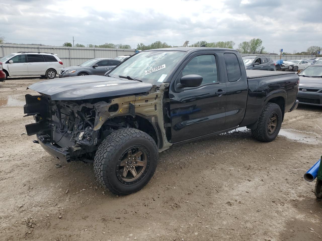 NISSAN FRONTIER S