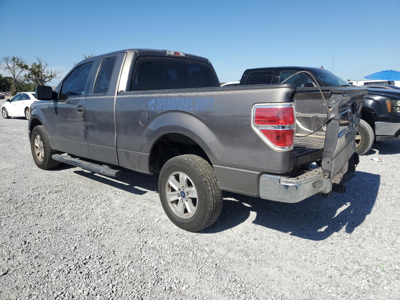 FORD F-150 SUPER CAB