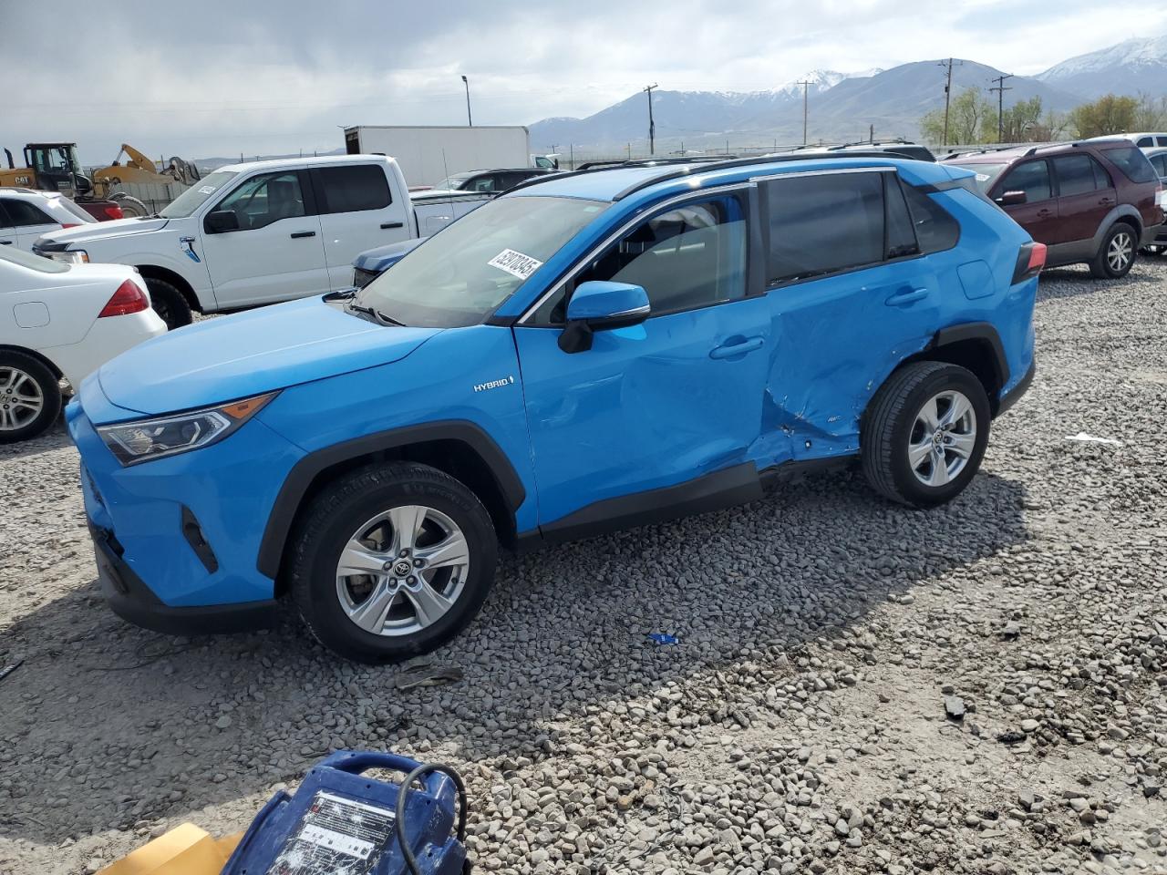 TOYOTA RAV4 XLE