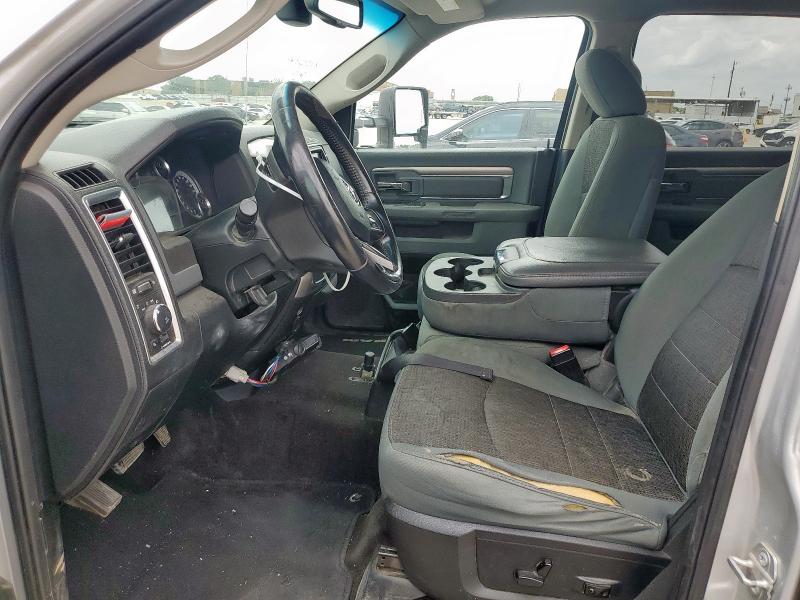 2018 RAM 1500 SLT - 1C6RR6TTXJS168120