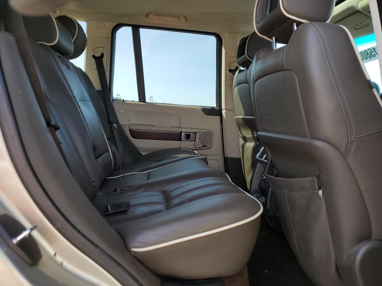 LAND ROVER RANGE ROVER HSE LUXURY