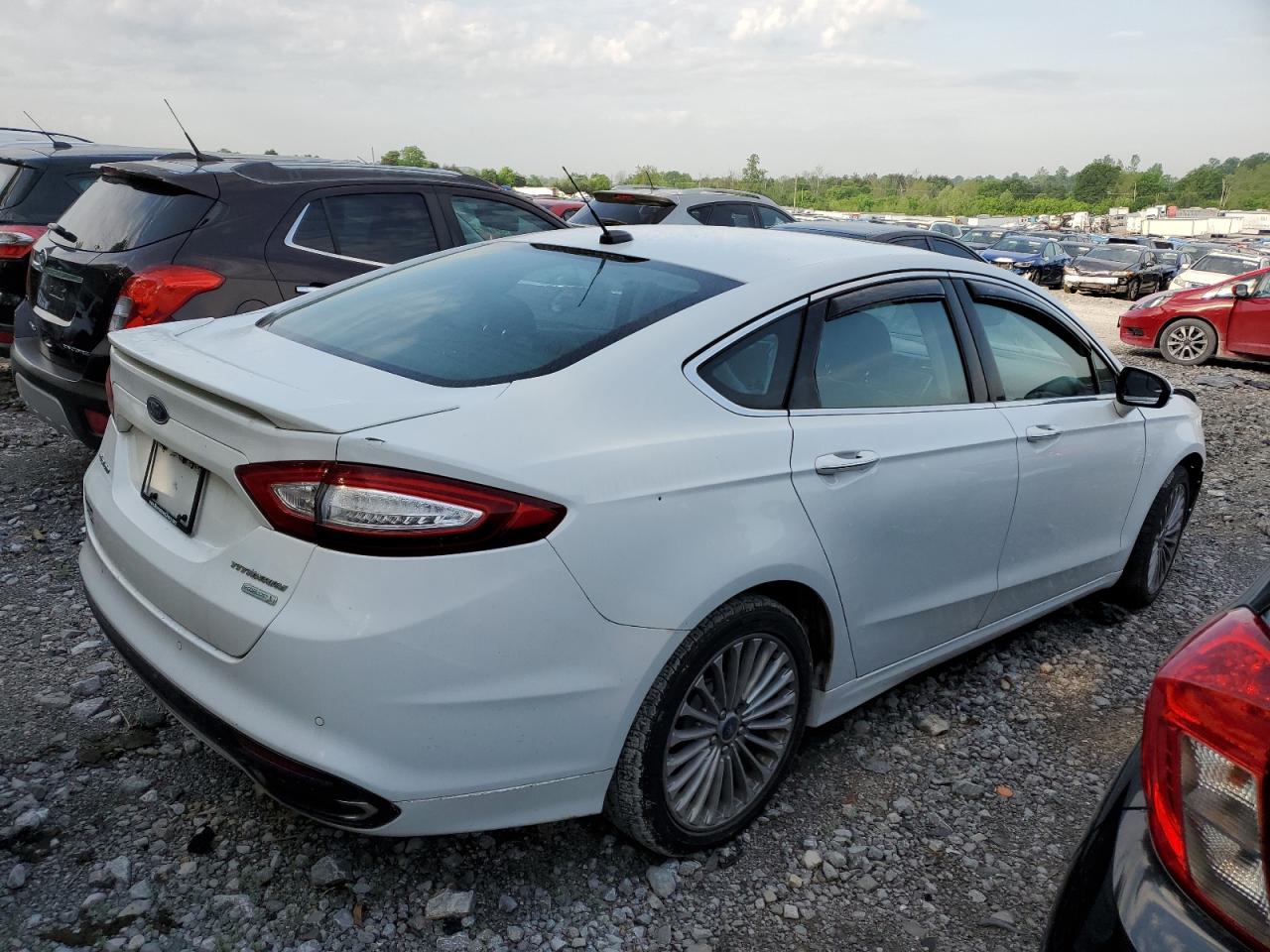 FORD FUSION TITANIUM